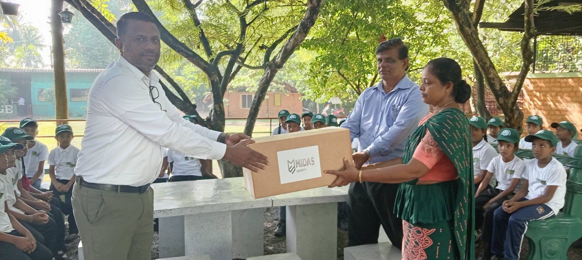 2026 මෙවර ලෝක පරිසර දිනය MIDAS safety ආයතනය අප හා අත්වැල් බැඳගනිමින් සමරන ලද පරිසර දිනය